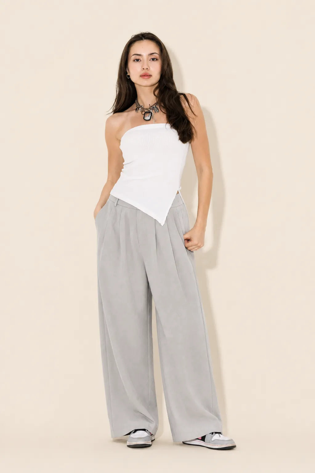 Adjustable wide-leg trousers