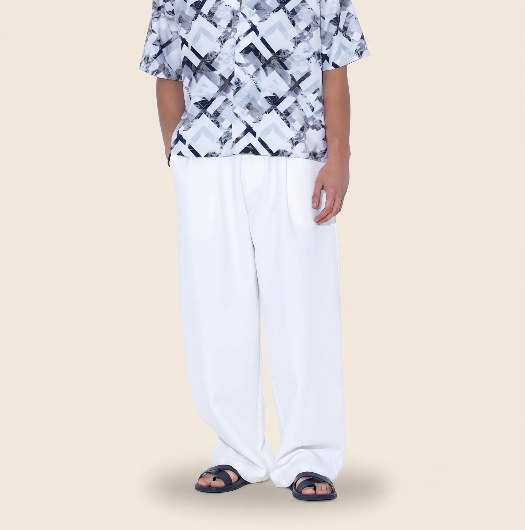 Interlock Pleated Pants