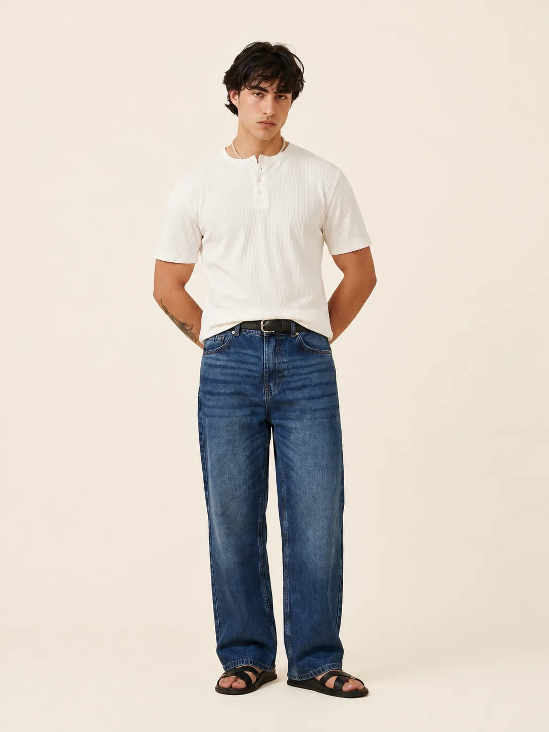 Tapered Fit Jeans