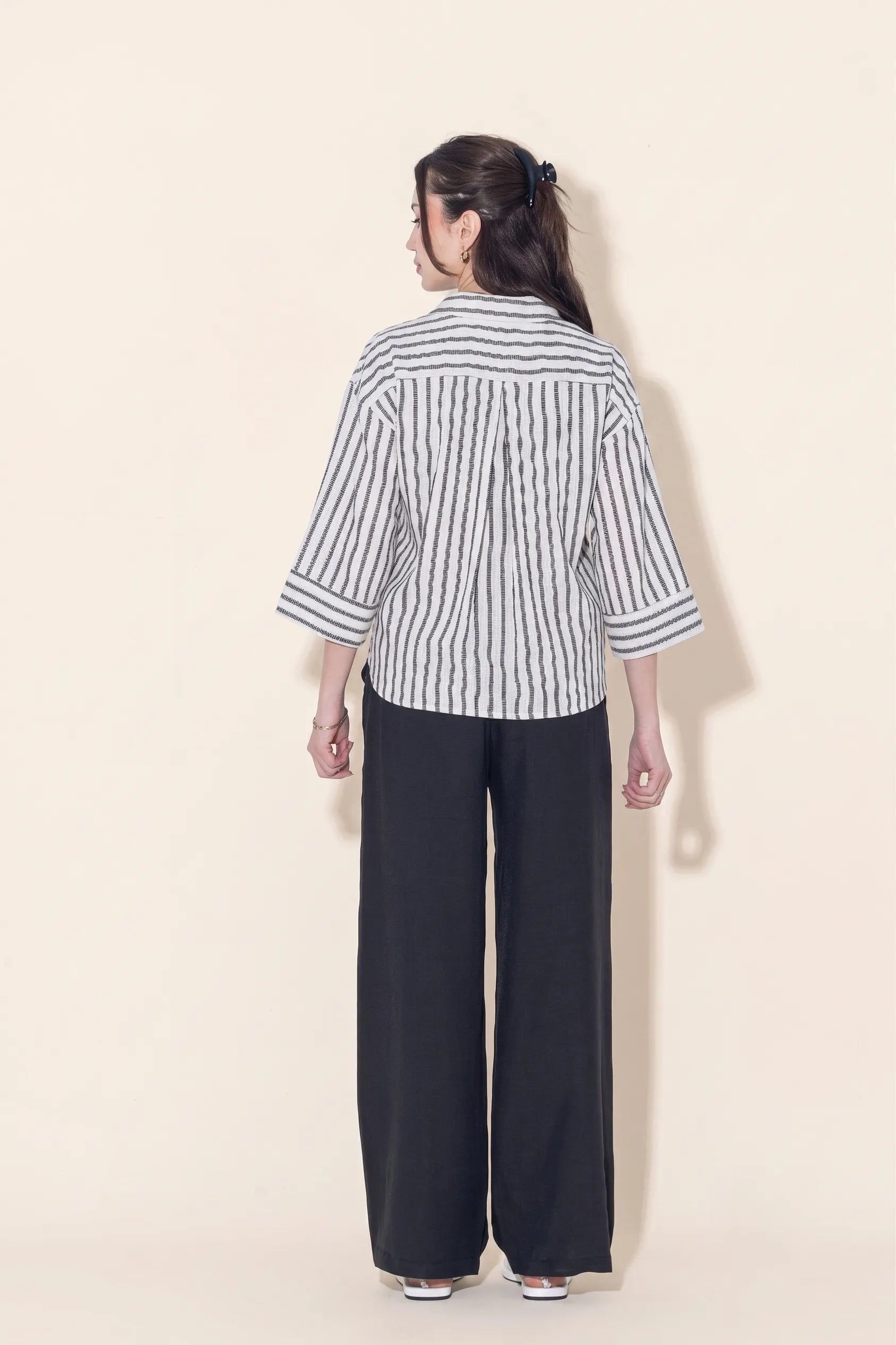 Stripped Linen Kimono Sleeves
